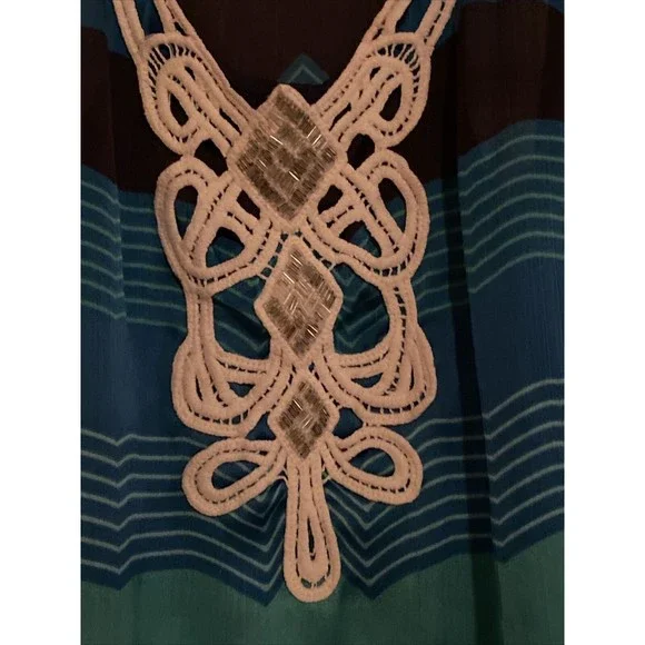 HeartSoul HS Asymmetrical Boho Crochet Sleeveless Blouse Striped M Medium - Picture 5 of 10